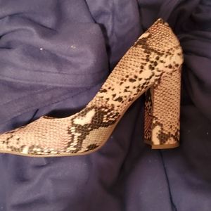 Womens heels size 11 pink snake
